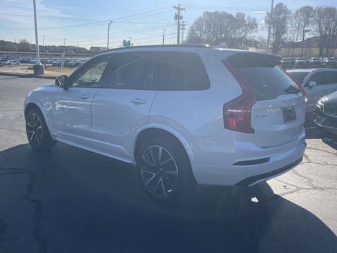 Certified 2023 Volvo XC90 T8 Ultimate w/ Lounge Package image 7