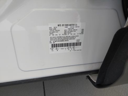 Used 2021 Lincoln Nautilus Reserve w/ Cargo Utility Package image 34