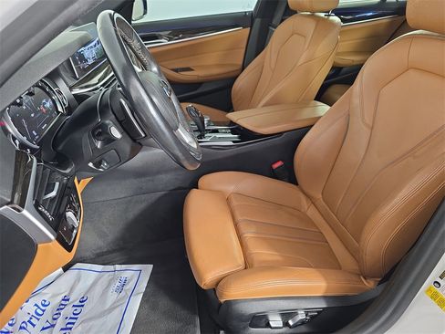 Used 2017 BMW 530i image 12