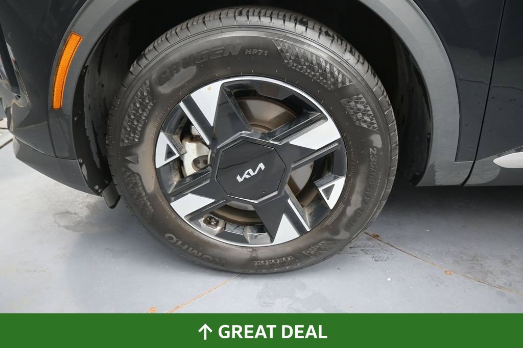 Used 2026 Kia Sportage LX FWD image 15