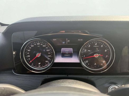 Used 2017 Mercedes-Benz E 300 4MATIC image 17