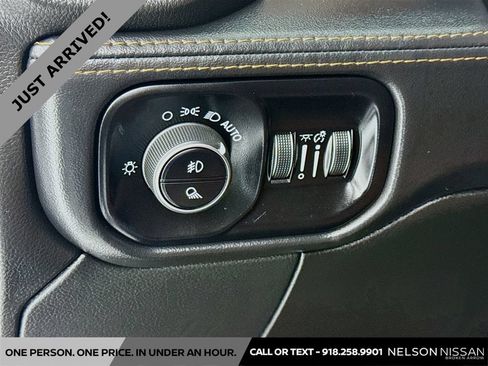 Used 2024 RAM 3500 Limited w/ Towing Technology Group AWD/4WD image 10