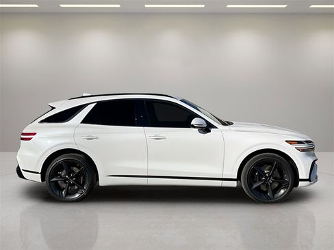 New 2026 Genesis GV70 2.5T Sport Prestige image 7