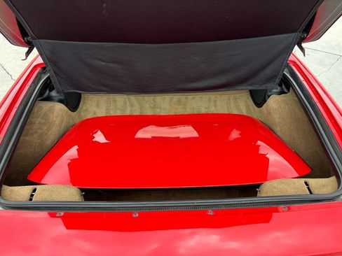 Used 2003 Chevrolet Corvette Coupe w/ Preferred Equipment Group RWD image 18