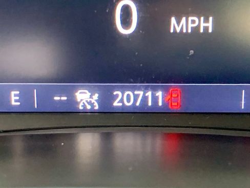 Used 2024 Chevrolet Blazer LT w/ Convenience Package FWD image 33