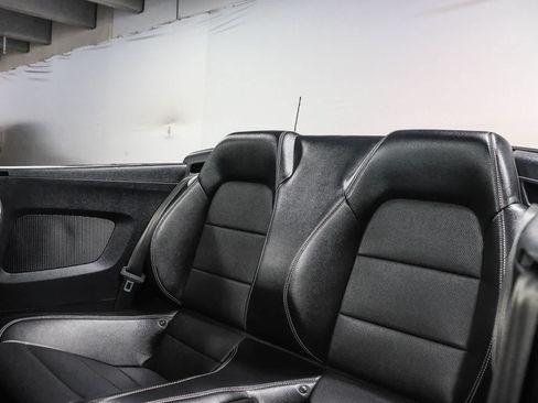 Used 2022 Ford Mustang Premium RWD image 24