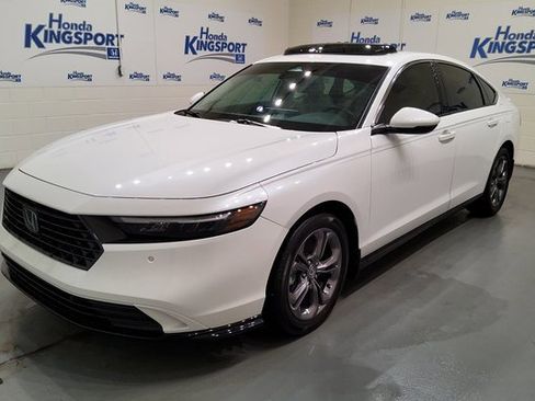 Used 2023 Honda Accord EX-L image 7