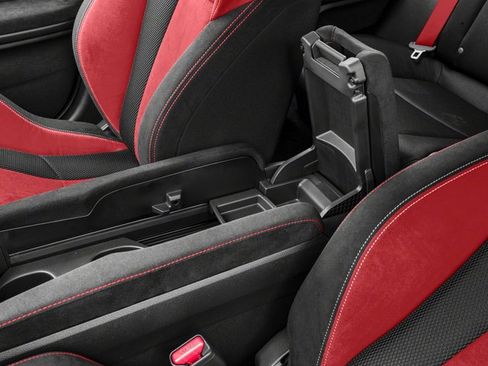 Used 2018 Honda Civic Type R image 16
