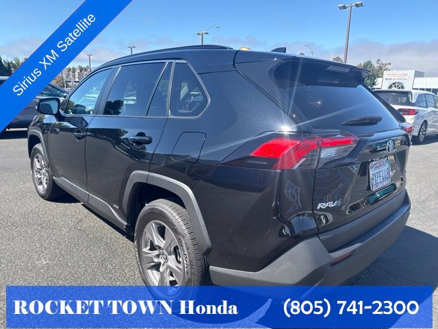 Used 2025 Toyota RAV4 XLE AWD/4WD image 12