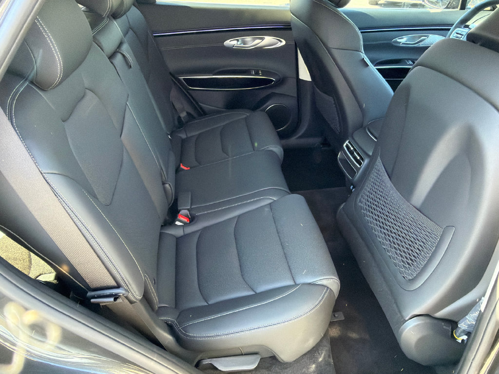 Used 2026 Genesis GV70 2.5T AWD/4WD image 17