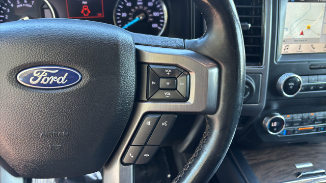 Used 2019 Ford Expedition Platinum AWD/4WD image 24