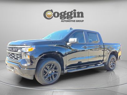 New 2026 Chevrolet Silverado 1500 Custom w/ LPO, Dark Essentials Package