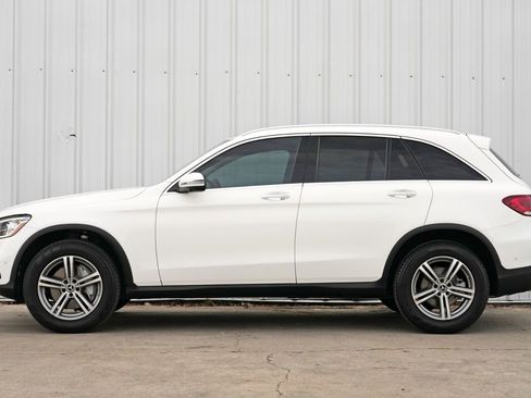 Used 2021 Mercedes-Benz GLC 300 w/ Premium Package image 8