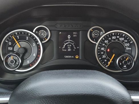 Used 2019 RAM 3500 Big Horn image 25