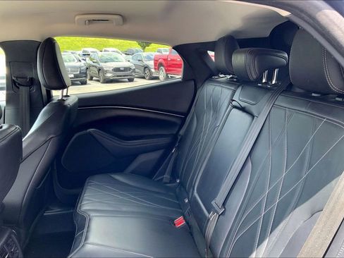 Used 2021 Ford Mustang Mach-E Select w/ Comfort/Appearance Package AWD/4WD image 9