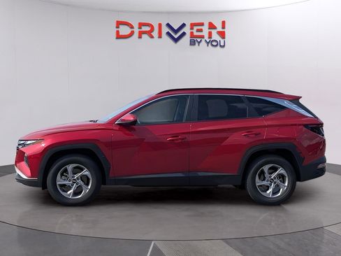Used 2023 Hyundai Tucson SEL image 2