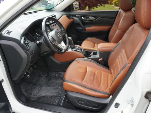 Used 2017 Nissan Rogue SL w/ SL Premium Package AWD/4WD image 7