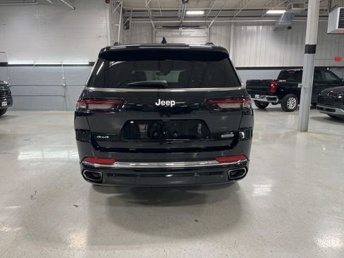 Used 2024 Jeep Grand Cherokee L Overland AWD/4WD image 6