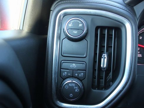 Used 2019 Chevrolet Silverado 1500 LT w/ All-Star Edition image 12