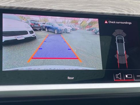 Used 2024 Audi Q4 e-tron Premium w/ Convenience Package image 14