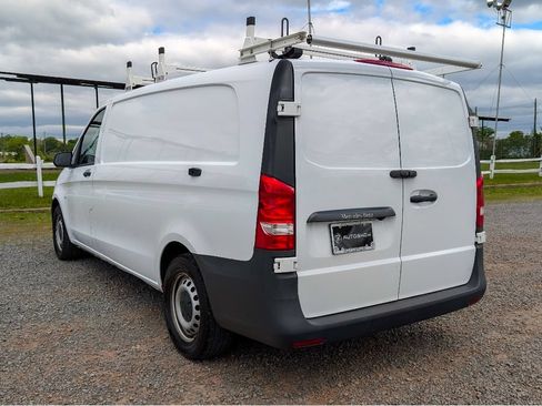 Used 2022 Mercedes-Benz Metris image 10