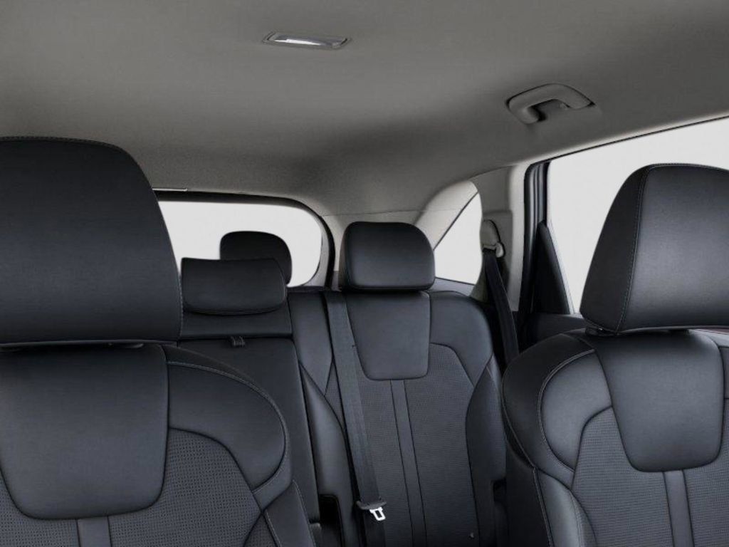 Used 2025 Kia Sorento S AWD/4WD image 27