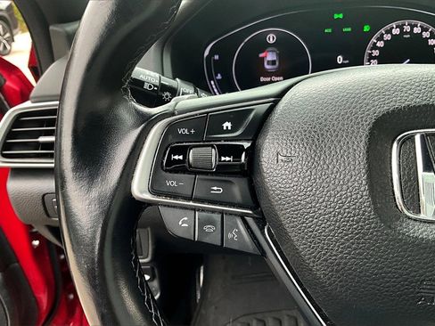 Used 2018 Honda Accord Sport image 10