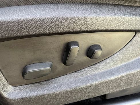 Used 2016 GMC Sierra 1500 SLE AWD/4WD image 11