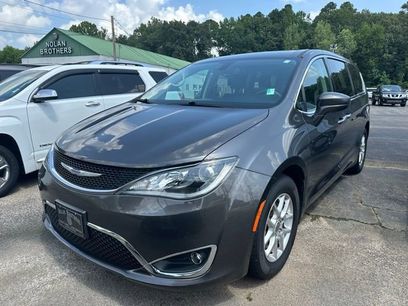 Used 2020 Chrysler Pacifica Touring