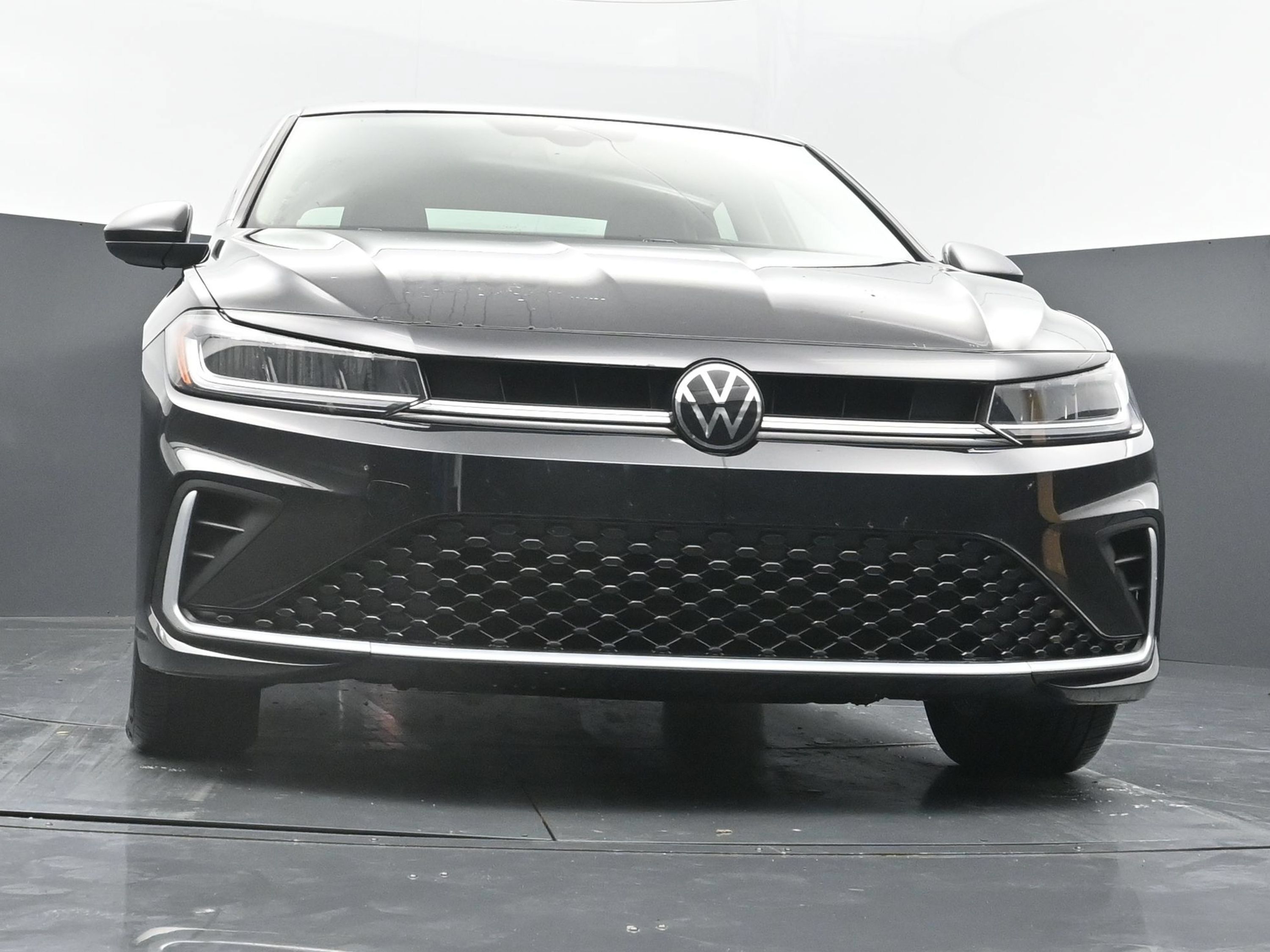 Used 2026 Volkswagen Jetta SE FWD image 41