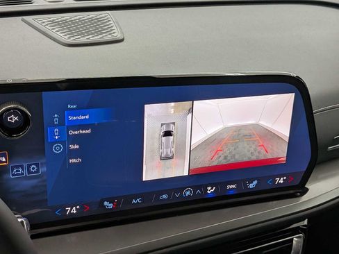 New 2026 Chevrolet Traverse LT image 26