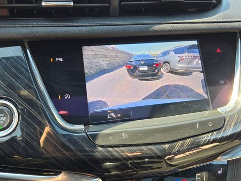 Used 2022 Cadillac XT6 Premium Luxury image 34
