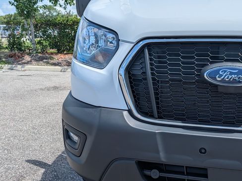 Used 2025 Ford Transit 250 Low Roof w/ Exterior Upgrade Package RWD image 9