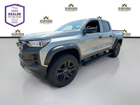 Used 2023 Chevrolet Colorado Trail Boss w/ Advanced Trailering Package AWD/4WD image 1