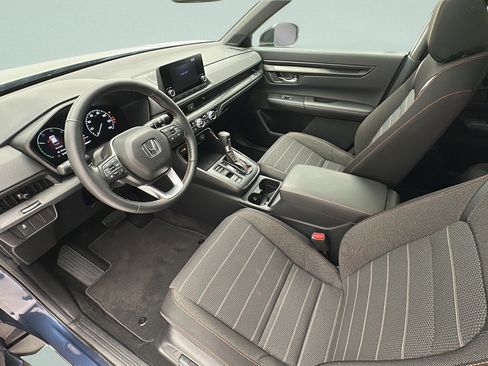 Used 2025 Honda CR-V Sport image 12