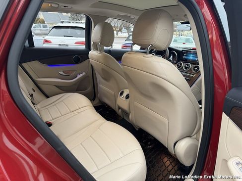 Used 2022 Mercedes-Benz GLC 300 4MATIC w/ Premium Package Lite image 56