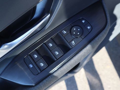 New 2026 Nissan Kicks SV w/ Cold Weather Package image 17