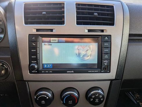 Used 2010 Dodge Avenger Express image 13