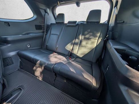 Used 2025 Toyota Grand Highlander AWD Hybrid image 23