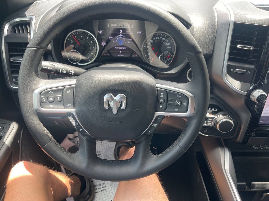 Used 2025 RAM 1500 Big Horn AWD/4WD image 13