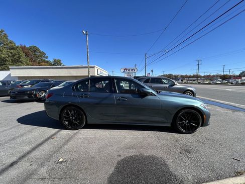 Used 2020 BMW 330i xDrive Sedan w/ Convenience Package image 4