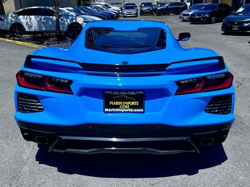 Used 2021 Chevrolet Corvette Stingray Coupe w/ Z51 Performance Package RWD image 7