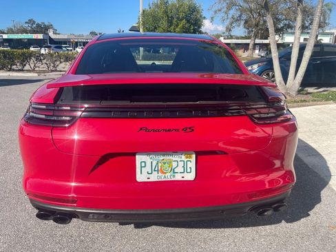 Used 2020 Porsche Panamera 4S image 16