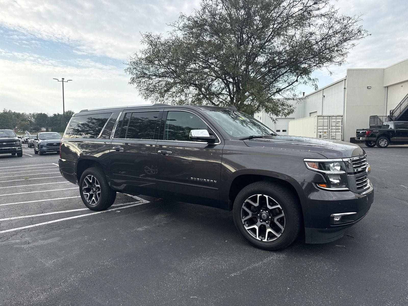 Used 2016 Chevrolet Suburban LTZ AWD/4WD image 2