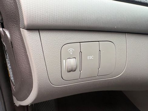 Used 2009 Hyundai Sonata GLS image 26