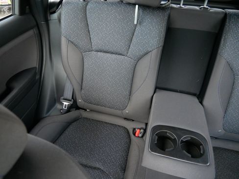 Used 2025 Subaru Forester Premium AWD/4WD image 12