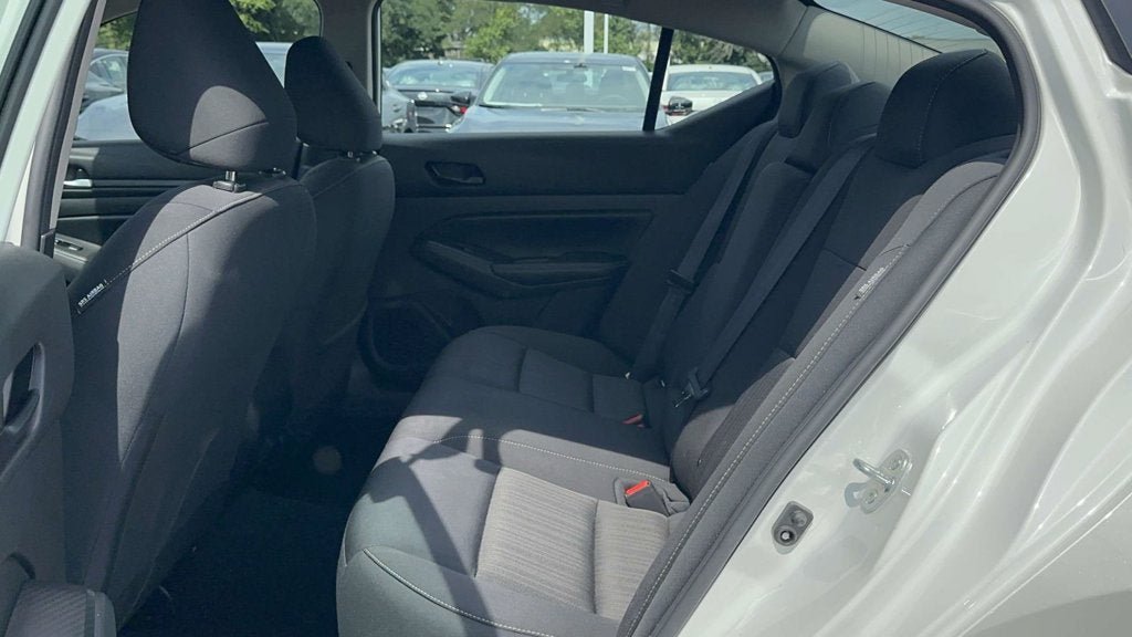 Certified 2024 Nissan Altima 2.5 SV FWD image 14