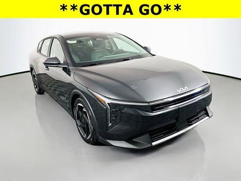 Used 2025 Kia K4 EX image 1