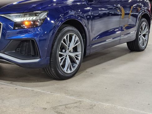 Used 2021 Audi Q8 Premium Plus image 17