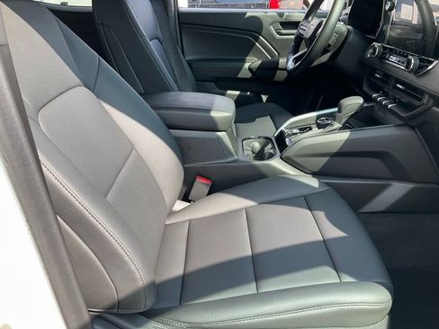 Certified 2025 Chevrolet Colorado Trail Boss image 18